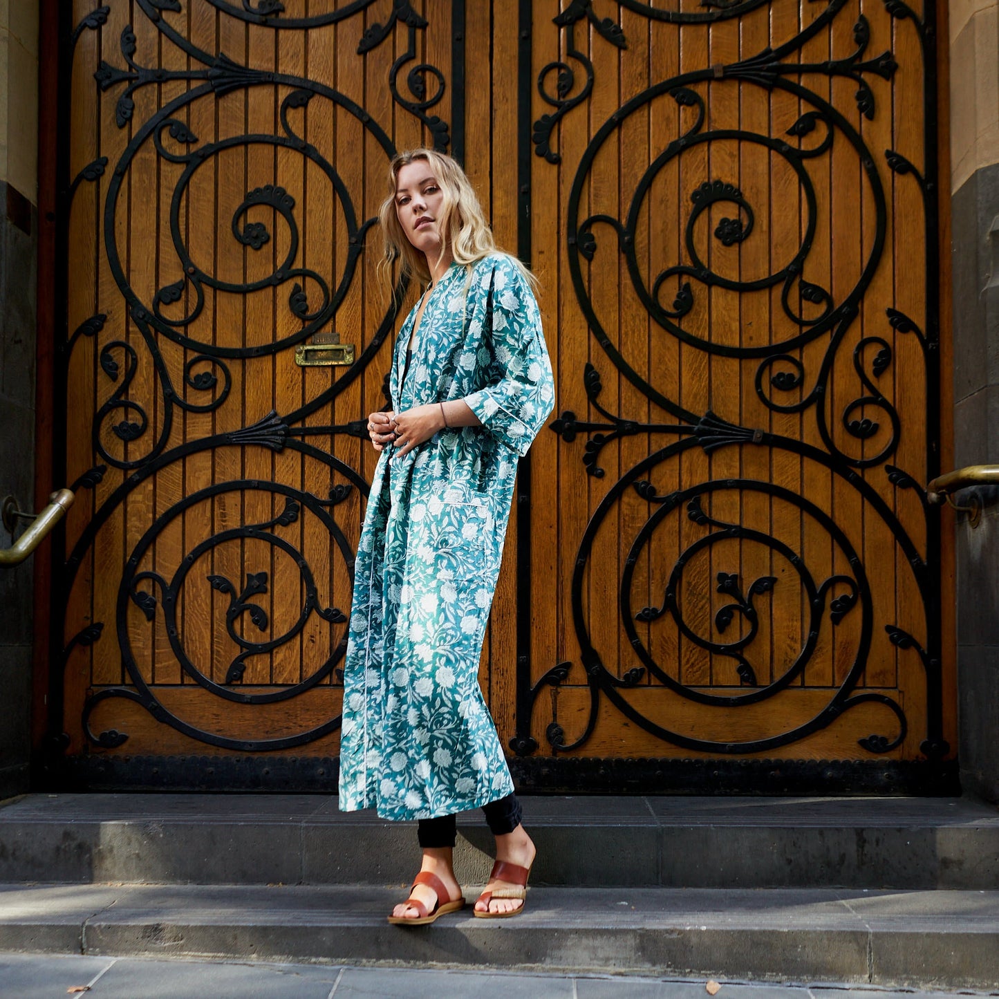 Endless Summer Kimono Robe – Frida Kahlo-Inspired, 100% Cotton, Hand-Screen Printed, Lightweight & Versatile