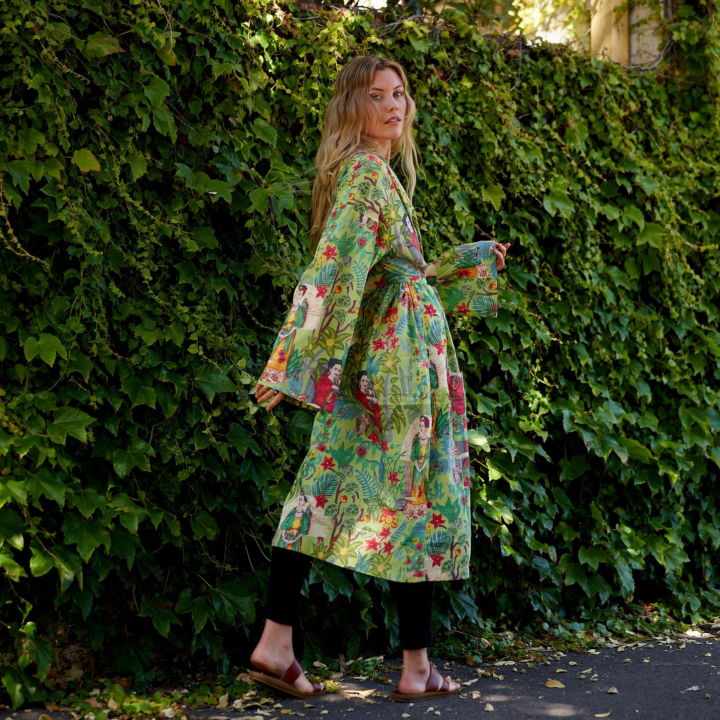 Frida’s Enchanted World Kimono Robe – 100% Cotton, Hand-Screen Printed, Lightweight & Versatile, Cozy Lounge Wear