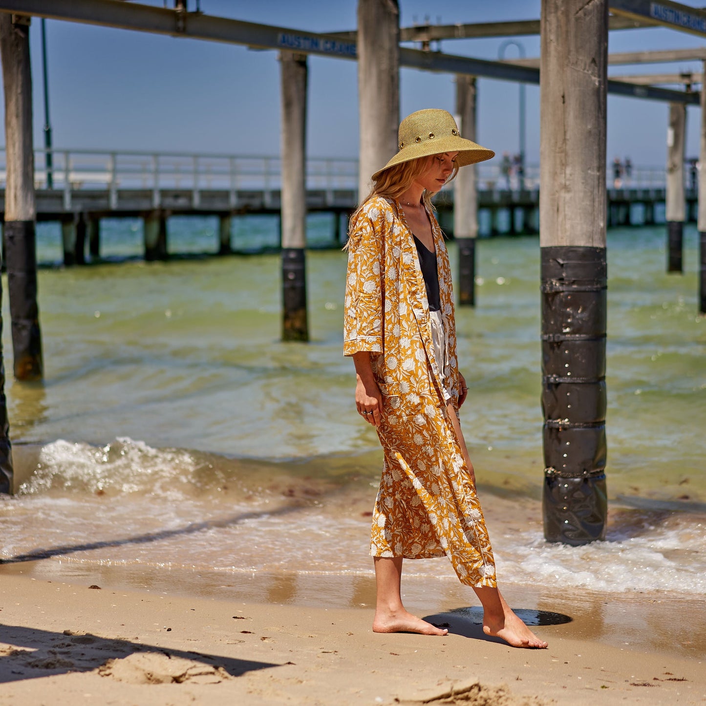 Sunny Daze Kimono Robe – Frida Kahlo-Inspired, 100% Cotton, Hand-Screen Printed, Versatile & Lightweight