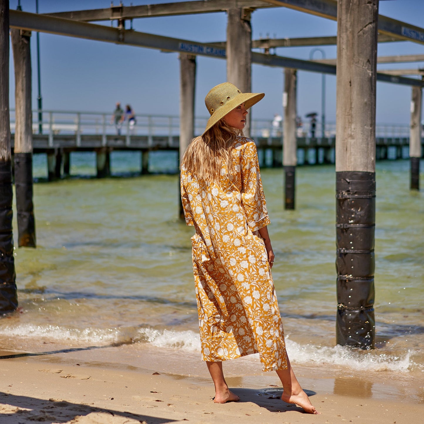 Sunny Daze Kimono Robe – Frida Kahlo-Inspired, 100% Cotton, Hand-Screen Printed, Versatile & Lightweight