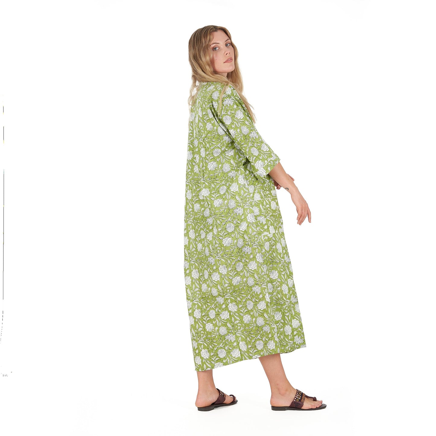 Soothing Sanctuary Kimono Robe – Frida Kahlo Inspired, Cotton, Versatile & Elegant