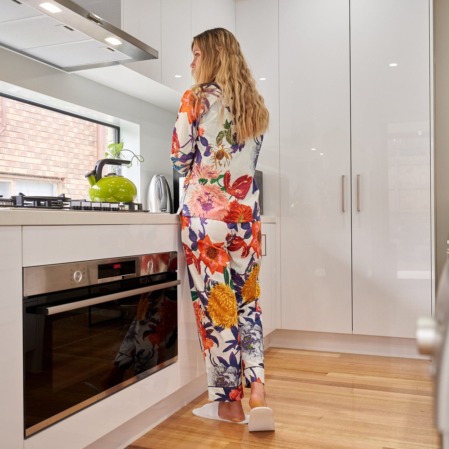 Coffee & Comfort Pyjama Set – Handcrafted Cotton, Stylish Floral Loungewear