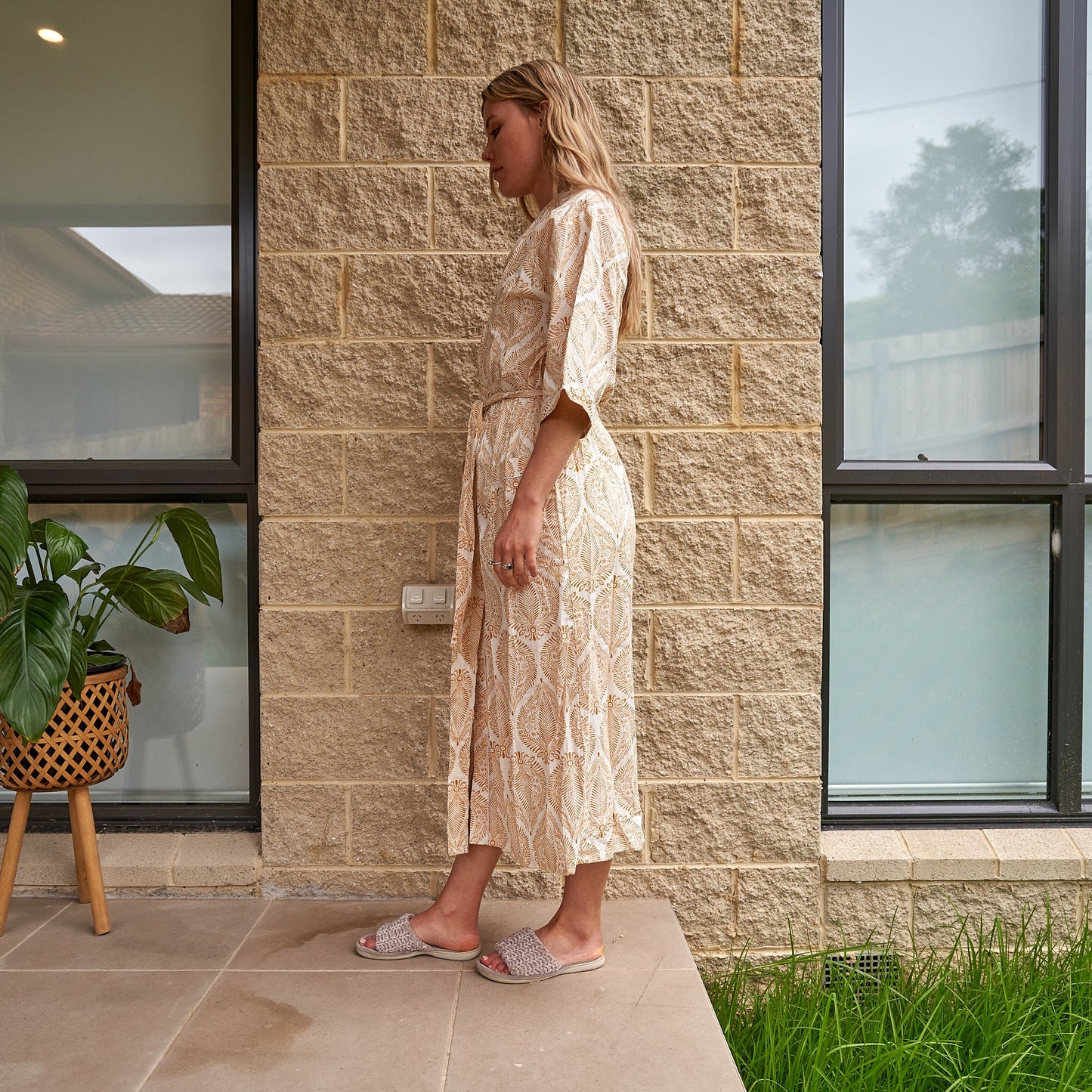 Earthly Echoes Cotton Cambric Kimono Robe – Frida Kahlo-Inspired Bird of Paradise Design, Versatile Loungewear & Kaftan