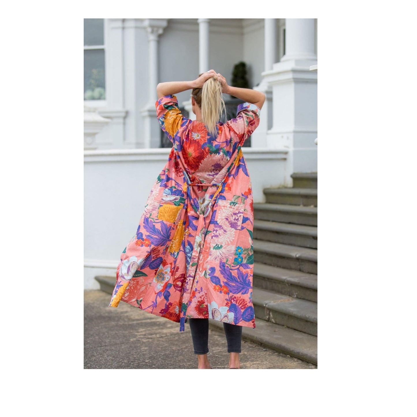 Crimson Colours Kimono – Bird of Paradise Print Lightweight Robe