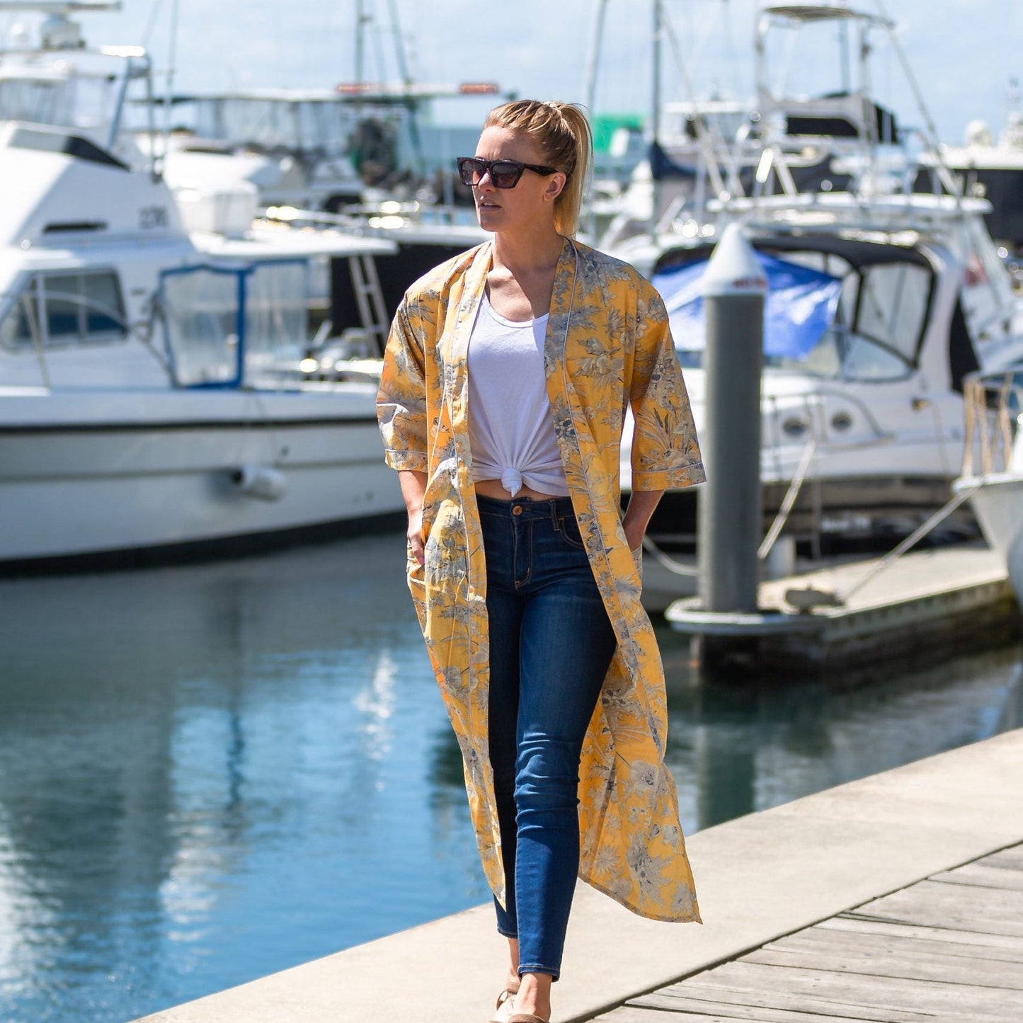 Delicate Dream Kimono – Frida Kahlo-Inspired Cotton Bathrobe