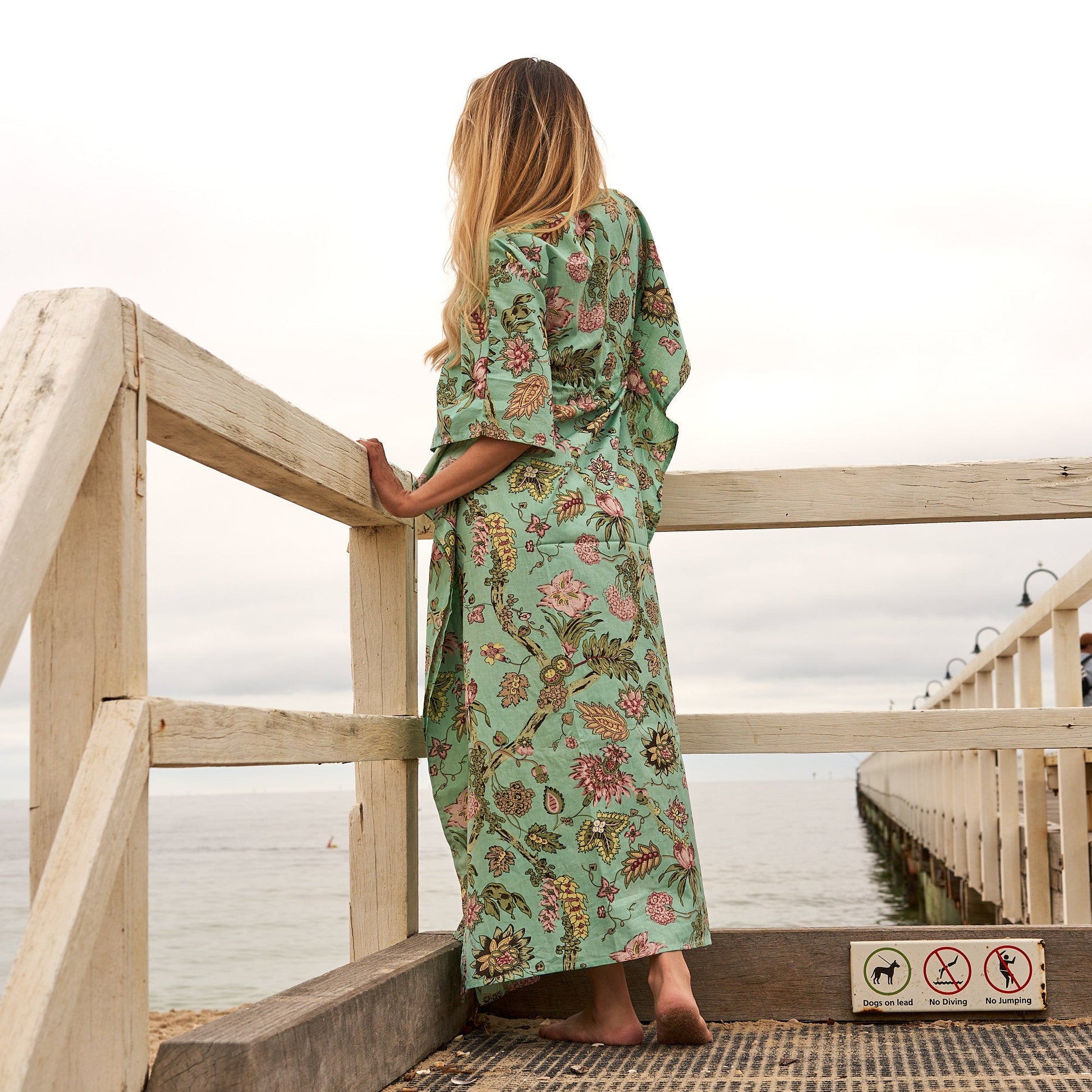 Cotton maxi kaftan in green floral print