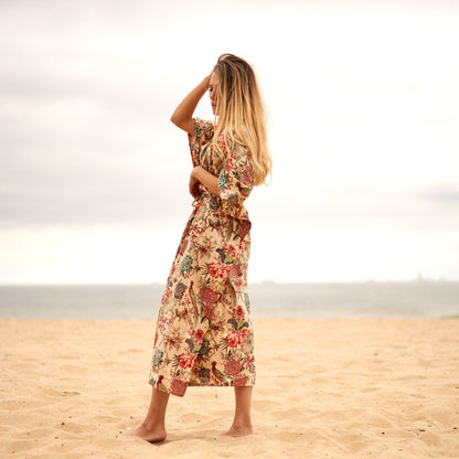 Stylish kaftan in soft fabric with subtle patterns