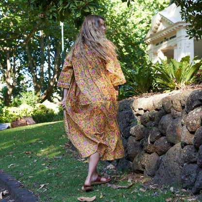 Serenity in Spring 100% Cotton Kimono Robe – Frida Kahlo-Inspired, Bird of Paradise Hand-Screen Printed Design, Bathrobe, Kaftan, Lounge Wear