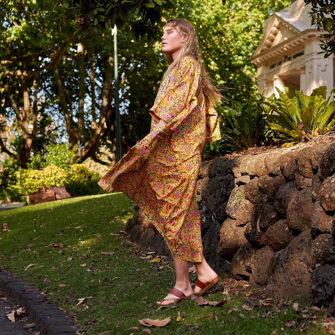 Serenity in Spring 100% Cotton Kimono Robe – Frida Kahlo-Inspired, Bird of Paradise Hand-Screen Printed Design, Bathrobe, Kaftan, Lounge Wear