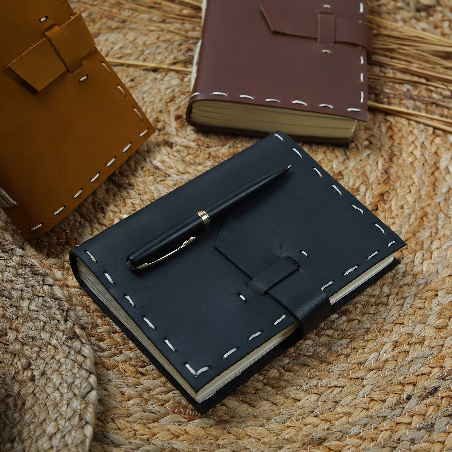 Vintage Leather Journal – Dots On Wanderlust