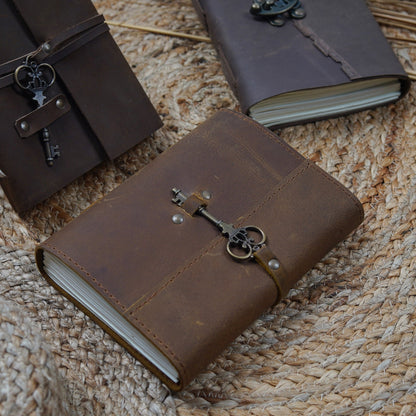 Vintage Leather Journal – Moonlight Serenade