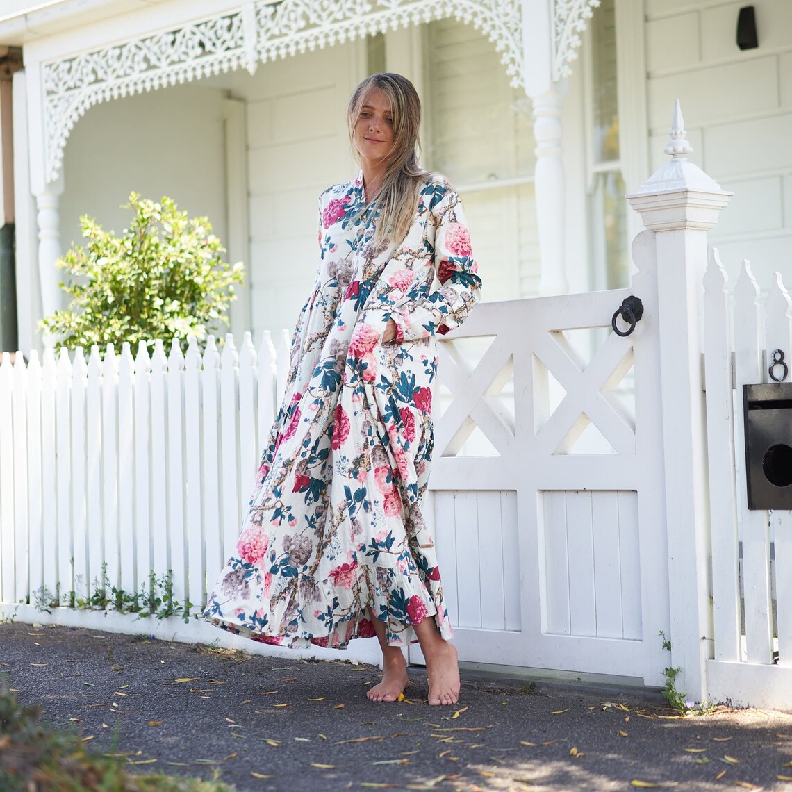 Lightweight cotton kimono with subtle details
