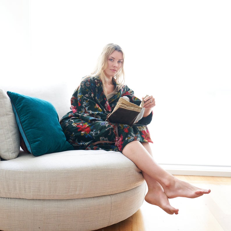 Chic Luxury Kimono – Frida Kahlo Inspired Hand-Printed Velvet Robe