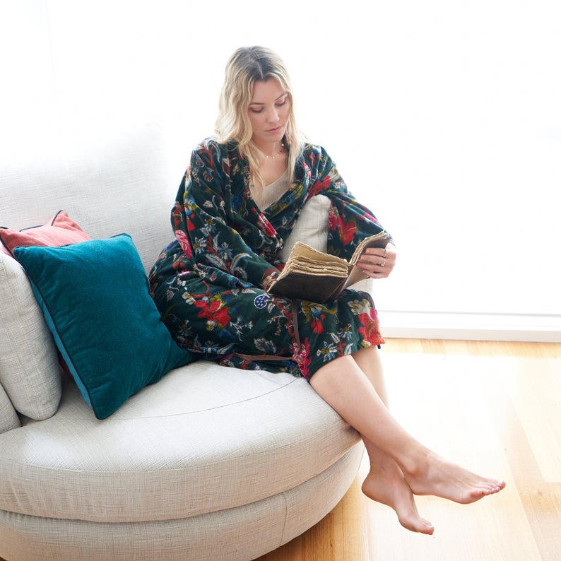 Chic Luxury Kimono – Frida Kahlo Inspired Hand-Printed Velvet Robe