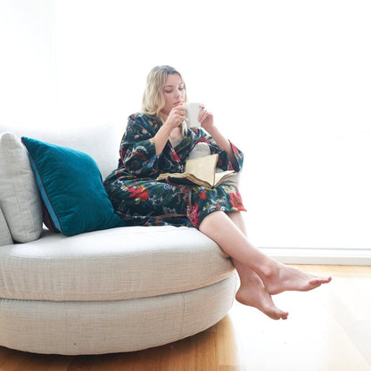 Chic Luxury Kimono – Frida Kahlo Inspired Hand-Printed Velvet Robe