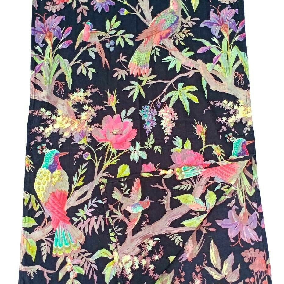 Noir Birds & Blooms Cotton Scarf – Lightweight & Elegant Wrap