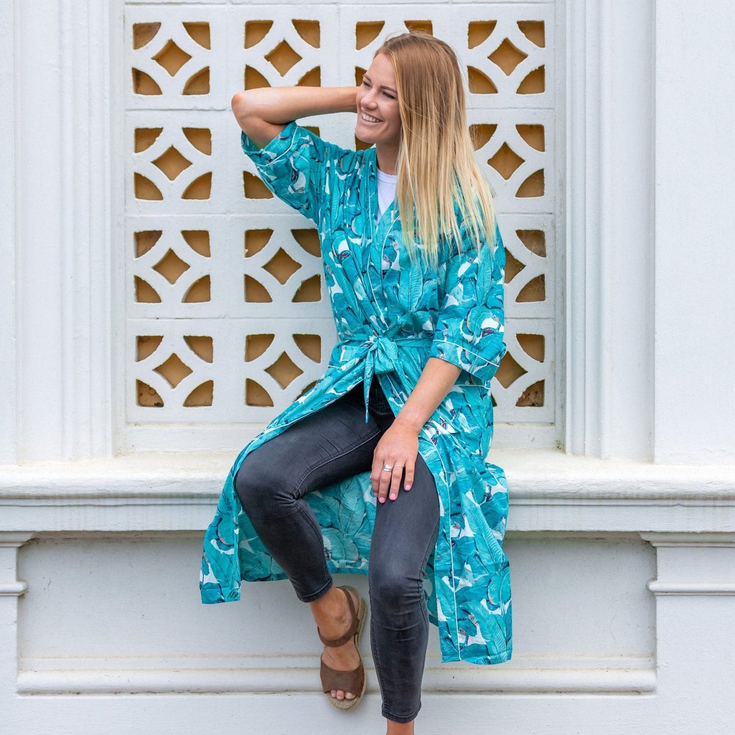 Bird-patterned kimono robe ideal for summer evenings