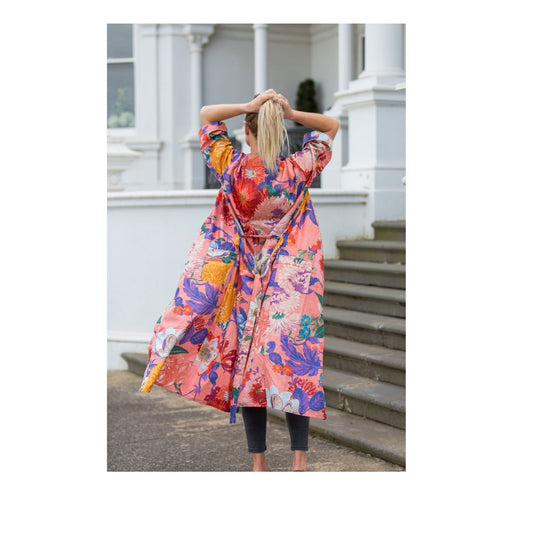 Crimson Colours Kimono – Bird of Paradise Print Lightweight Robe